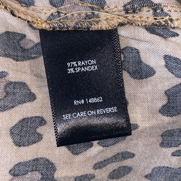 Torrid Stella Wm’s Sz 2X Leopard Print Stretch Challis Tunic Fit & Flare Blouse - Picture 6 of 6